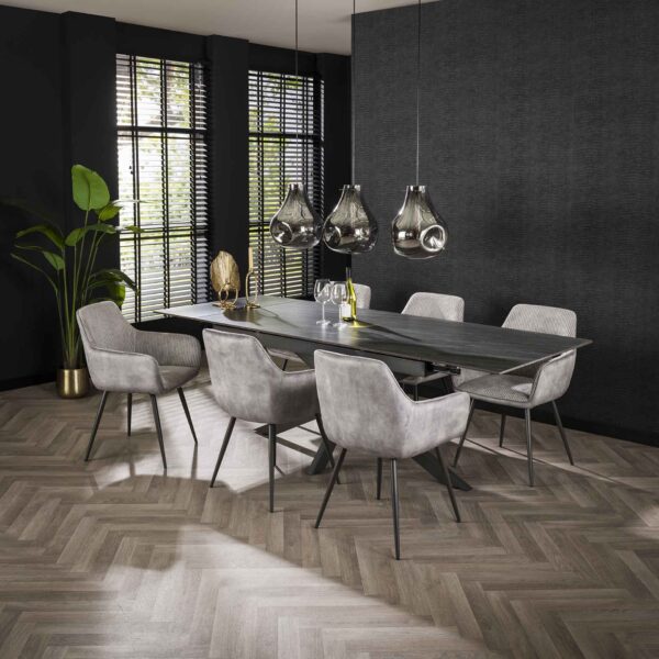Sleek Spisebord Med Keramisk Topplade Og Udtræksplader Længde 160 240 Cm